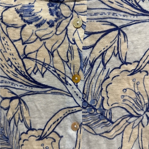 HALSTON 100% Linen Slub Knit Button back Tee Size XL Blue Floral Print - Picture 8 of 12
